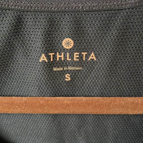 Athleta Gel Supercharge Size S Black Tank - Picture 3 of 4